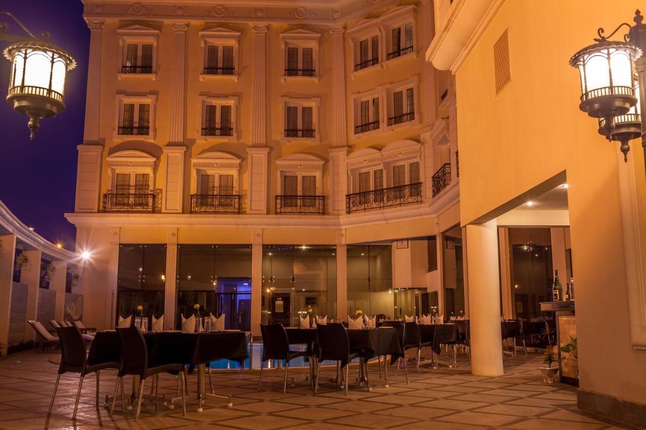 Hotel Le Royal Park Pondicherry Bagian luar foto