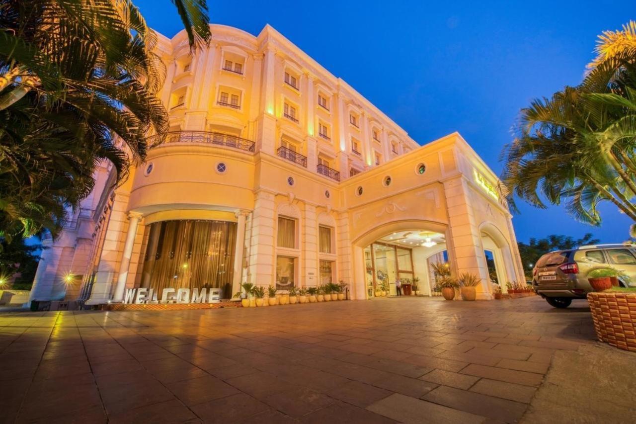 Hotel Le Royal Park Pondicherry Bagian luar foto