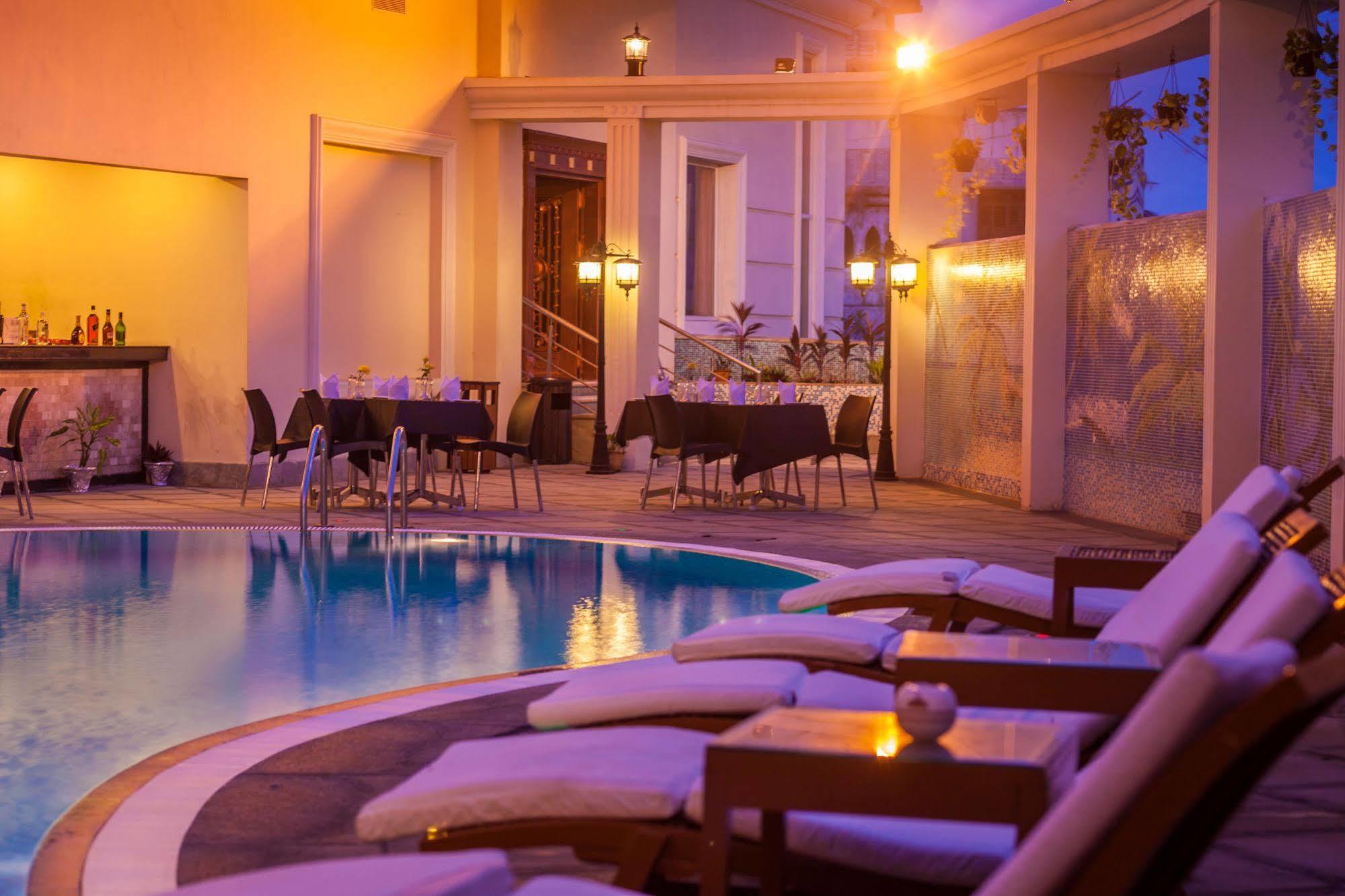Hotel Le Royal Park Pondicherry Bagian luar foto