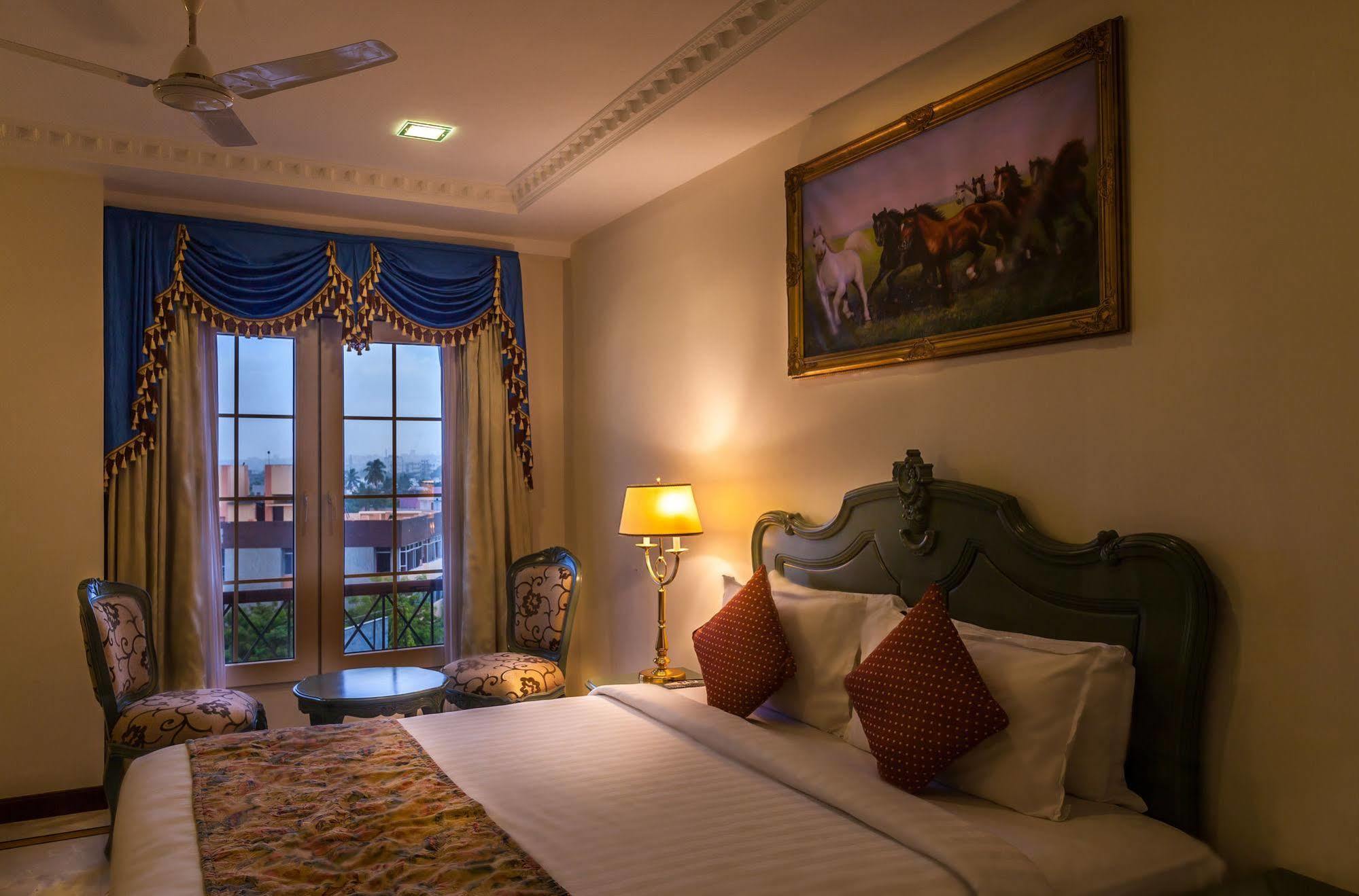 Hotel Le Royal Park Pondicherry Bagian luar foto